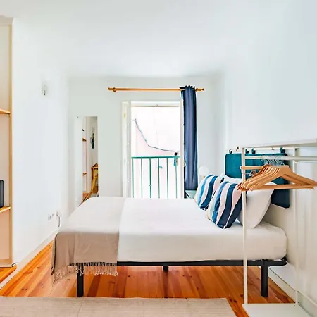 Alfama Comfy Apartman
